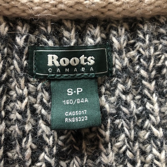 ROOTS Cabin long Cardigan - Picture 2 of 6